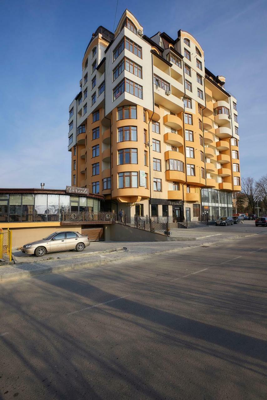 Luxury Apartament 2 Truskavets Exteriör bild